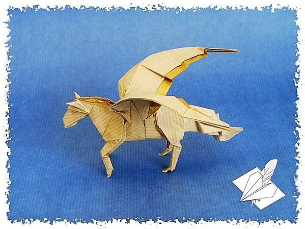 Cheval Ailé Origami